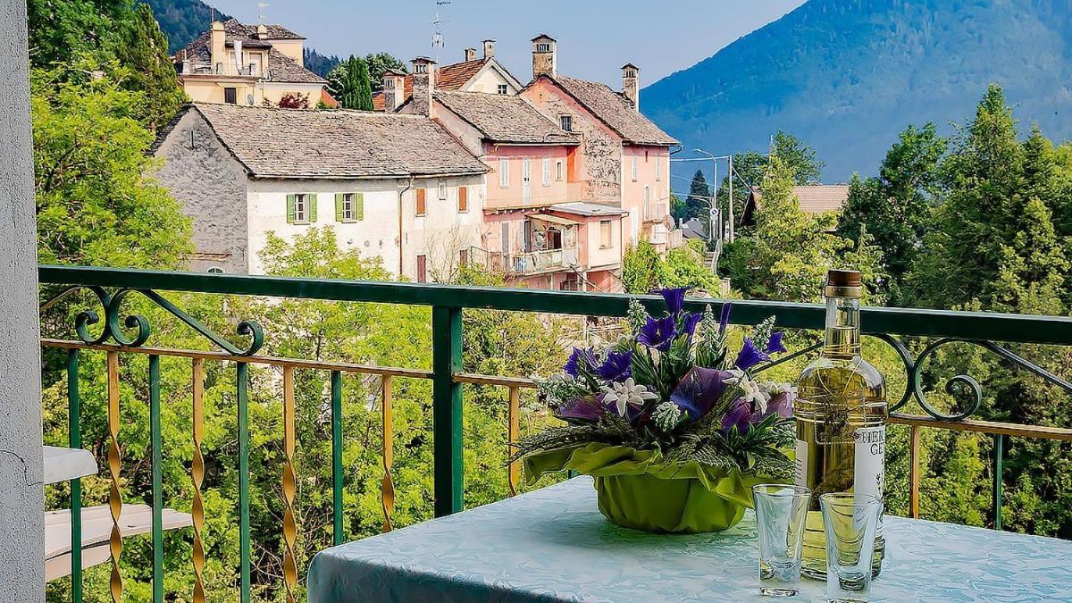 Hotel Locanda Marconi à Craveggia Extérieur photo
